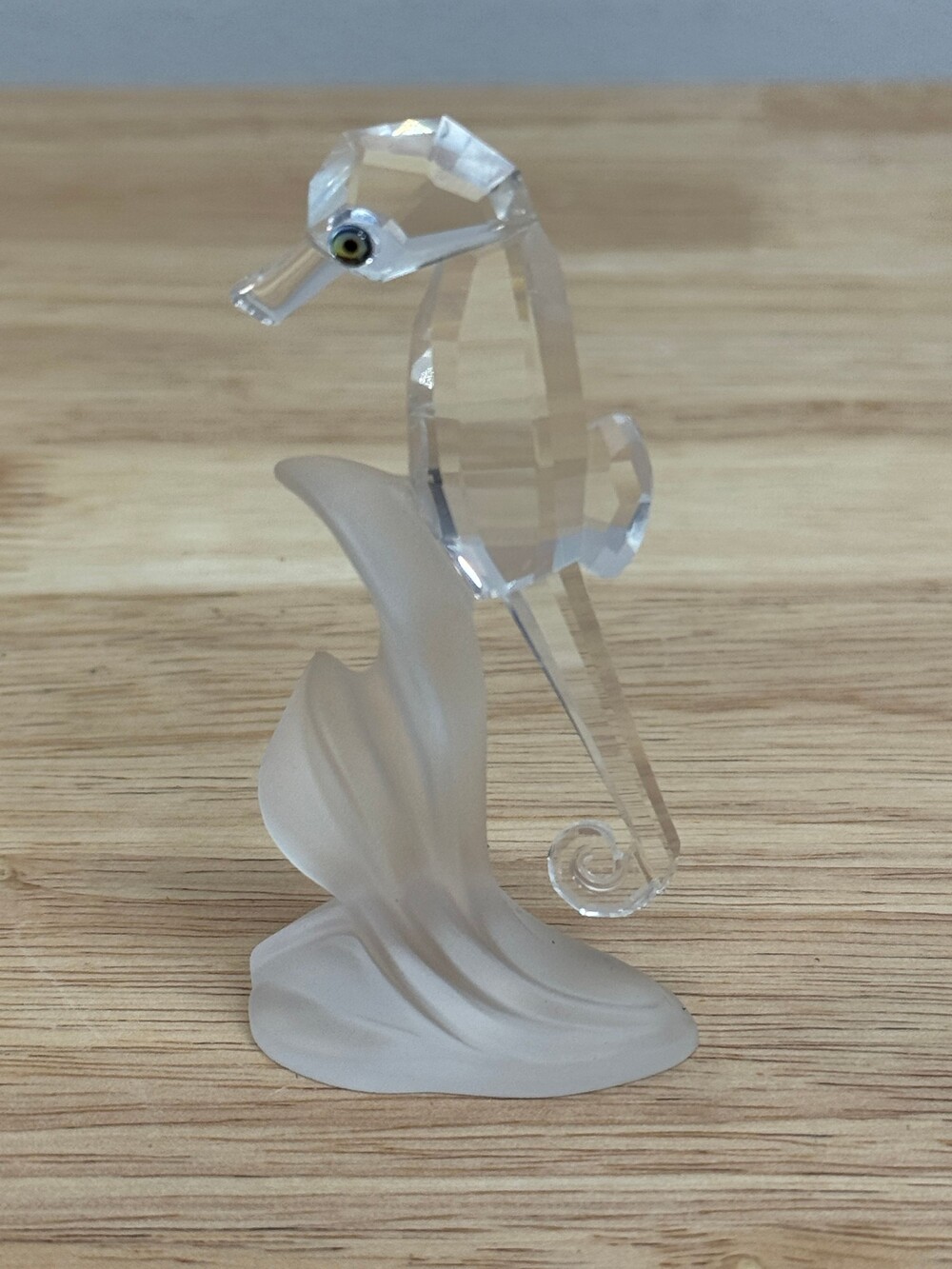 Swarovski Crystal-Seahorse-1993-168683 - RETIRED